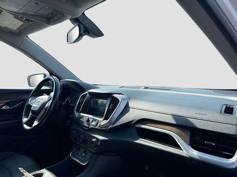Used 2018 GMC Terrain SLE w/ Driver Convenience Package FWD image 24