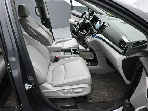 Certified 2023 Honda Odyssey Touring image 31