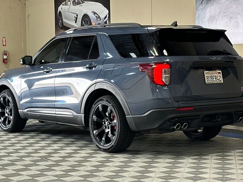 Used 2021 Ford Explorer ST w/ Equipment Group 401A AWD/4WD image 6