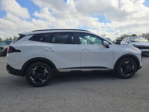 New 2026 Kia Sportage EX FWD image 9