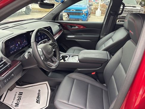 Certified 2024 Chevrolet Traverse Z71 w/ Enhanced Driving Package image 21