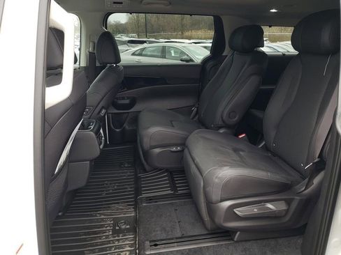 New 2026 Kia Carnival SX Prestige image 7