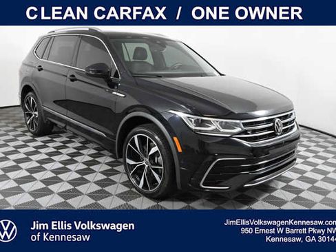 Used 2024 Volkswagen Tiguan SEL R-Line image 1