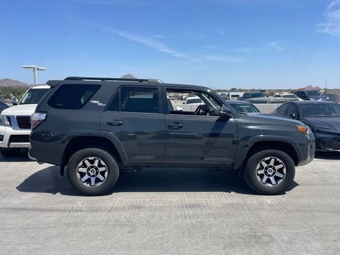 Used 2024 Toyota 4Runner TRD Off-Road Premium w/ Moonroof Package AWD/4WD image 3