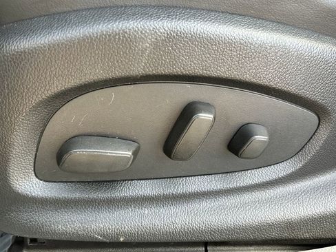 Used 2016 Buick LaCrosse Leather w/ Experience Buick Package image 17