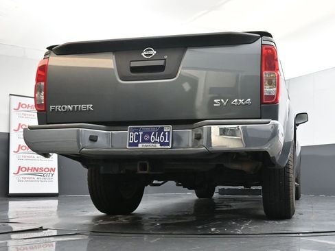 Used 2016 Nissan Frontier SV image 23