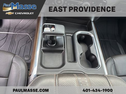 Certified 2025 Chevrolet Silverado 1500 High Country AWD/4WD image 19