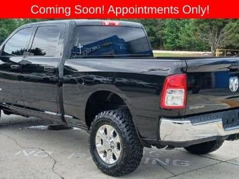 Used 2020 RAM 2500 Big Horn w/ Level 1 Equipment Group AWD/4WD image 2