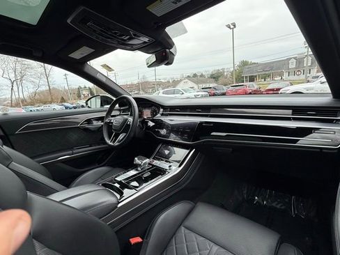 Used 2023 Audi S8 w/ S8 Executive Package image 32