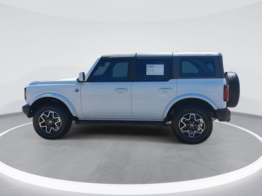 Used 2024 Ford Bronco Outer Banks AWD/4WD image 8