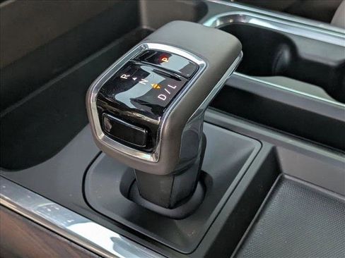 Used 2024 GMC Sierra 1500 SLT w/ SLT Premium Plus Package image 11