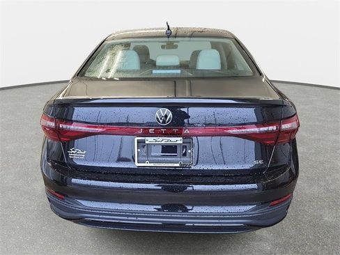 New 2026 Volkswagen Jetta SE image 5