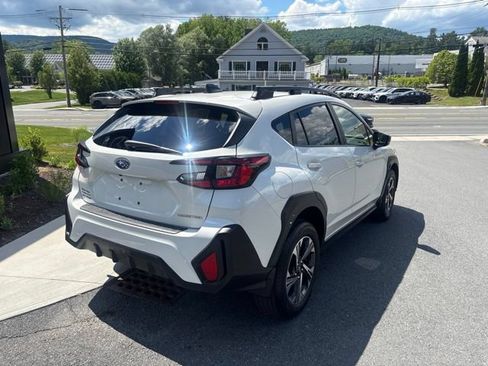 Used 2024 Subaru Crosstrek 2.0i Premium AWD/4WD image 7