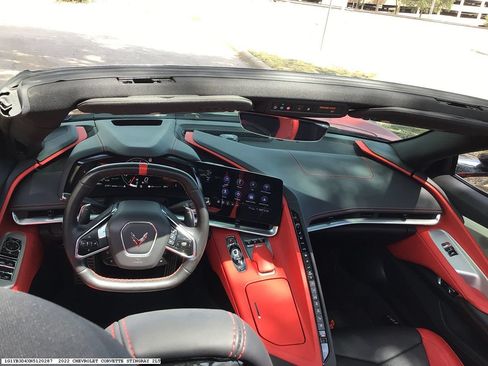 Used 2022 Chevrolet Corvette Stingray Preferred Conv w/ Z51 Performance Package RWD image 10