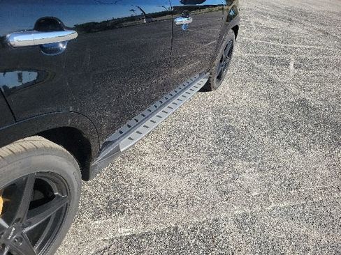 Used 2014 Kia Sorento SX w/ 3rd Row Package FWD image 6