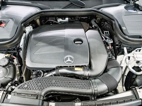 Certified 2022 Mercedes-Benz GLC 300 4MATIC image 27