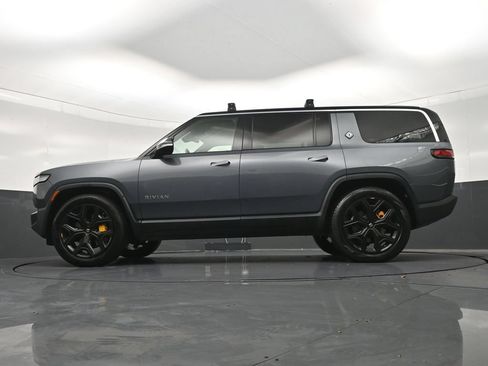 Used 2022 Rivian R1S Launch Edition Quad AWD/4WD image 25