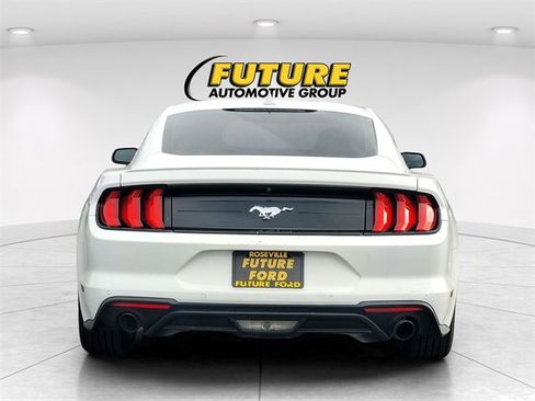 Used 2021 Ford Mustang Premium image 5