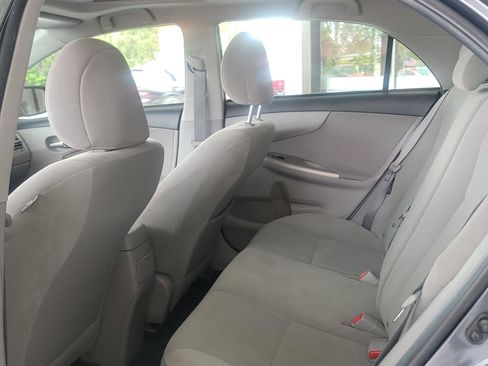 Used 2012 Toyota Corolla LE w/ Premium Pkg FWD image 13
