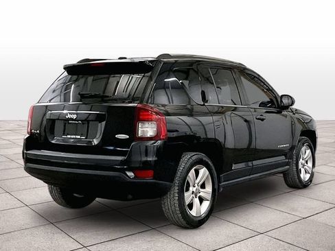 Used 2014 Jeep Compass Latitude AWD/4WD image 12