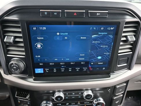 Used 2024 Ford F150 XLT w/ Mobile Office Package image 28