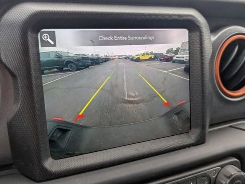 Used 2021 Jeep Gladiator Mojave w/ Dual Top Group image 25