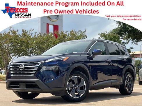 Used 2025 Nissan Rogue SV FWD image 1