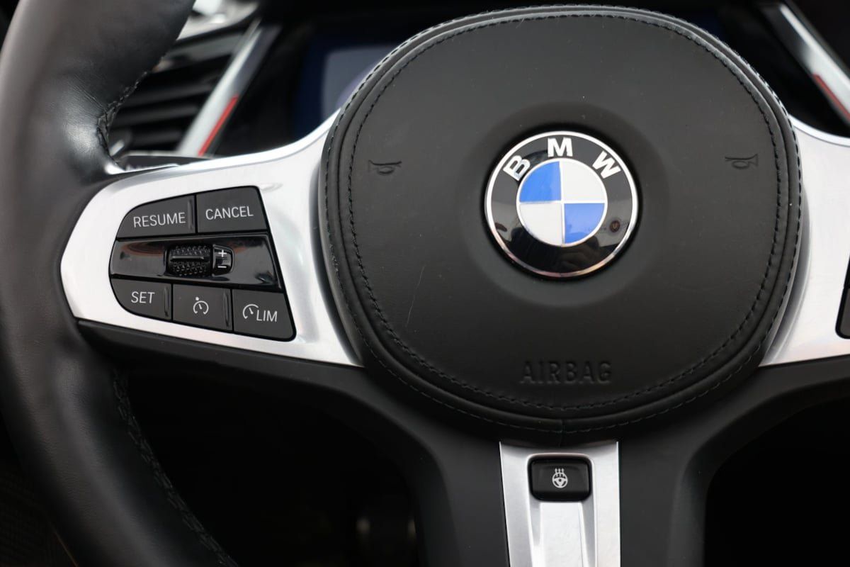 Used 2026 BMW Z4 M40i w/ Premium Package RWD image 26