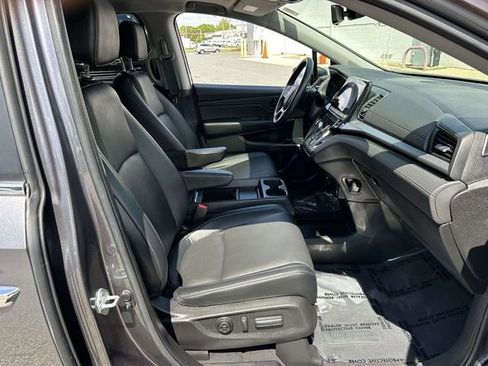 Used 2023 Honda Odyssey EX-L image 18