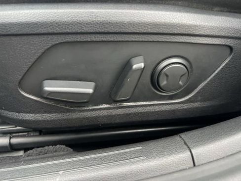 Used 2020 Hyundai Sonata Limited image 30