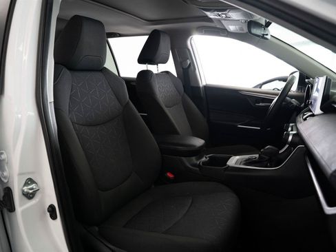 Used 2023 Toyota RAV4 XLE w/ Convenience Package AWD/4WD image 10