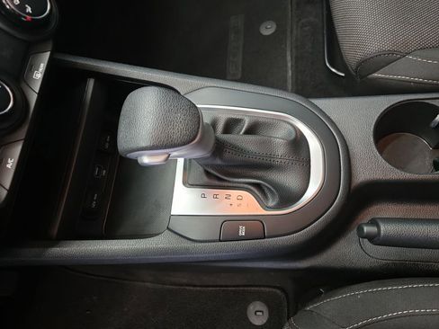 Certified 2023 Kia Forte LXS image 31