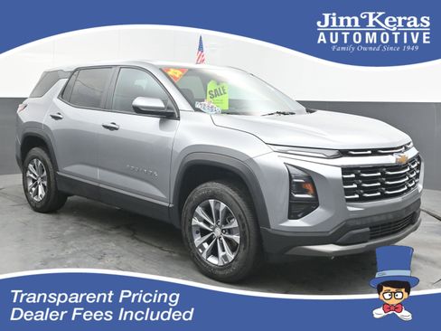 Used 2025 Chevrolet Equinox LT FWD image 1