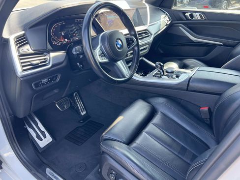 Used 2022 BMW X5 xDrive40i w/ M Sport Package AWD/4WD image 5