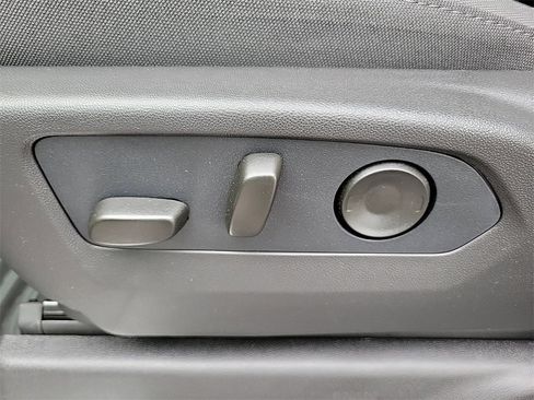 New 2026 GMC Sierra 2500 SLE w/ SLE Value Package; image 16