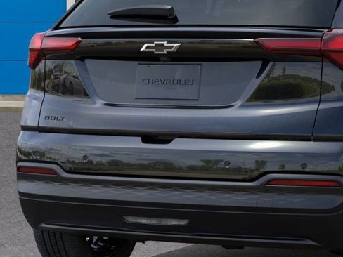 New 2027 Chevrolet Bolt LT w/ Comfort Package image 14