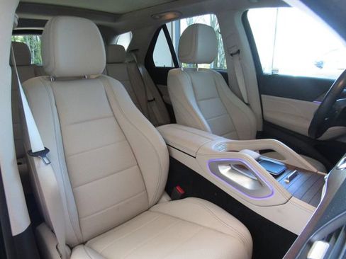 Used 2022 Mercedes-Benz GLE 350 4MATIC image 19