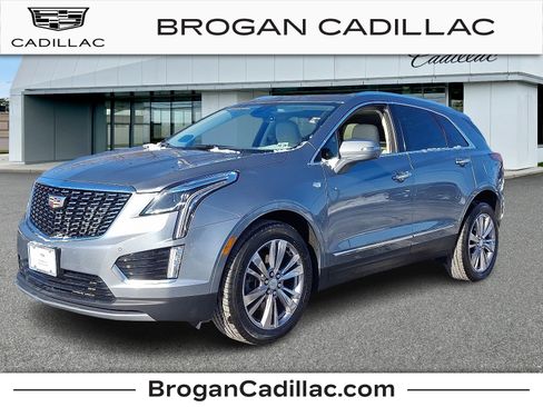 Certified 2024 Cadillac XT5 Premium Luxury image 1