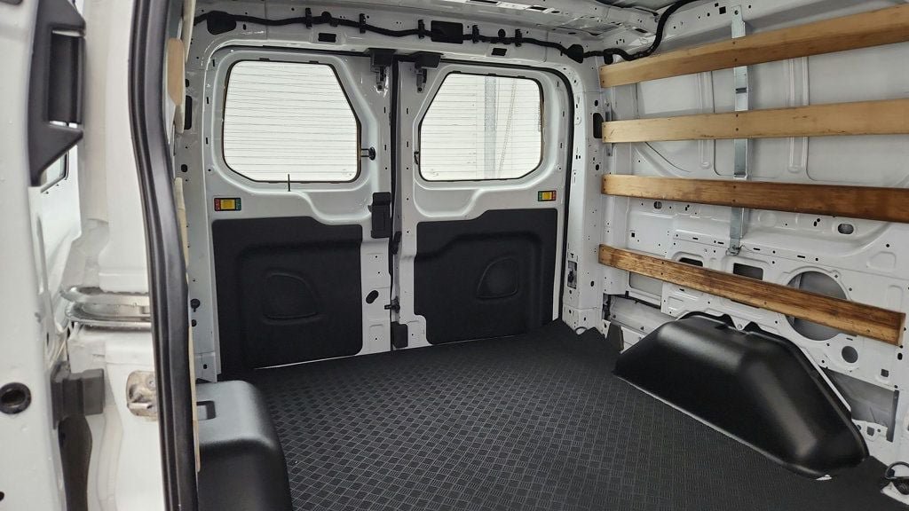 Used 2025 Ford Transit 250 Low Roof w/ Exterior Upgrade Package RWD image 22