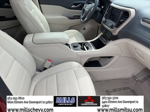 Used 2023 GMC Acadia Denali w/ Denali Ultimate Package AWD/4WD image 25