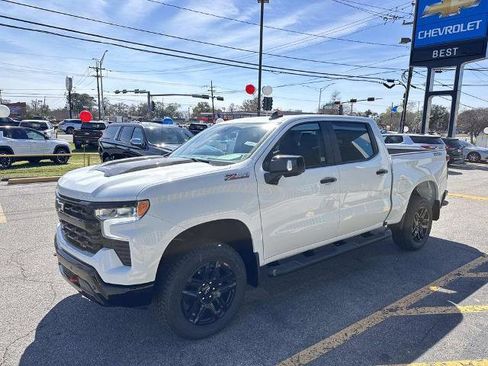 New 2026 Chevrolet Silverado 1500 LT Trail Boss w/ Safety Package image 3