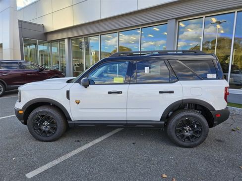 New 2025 Ford Bronco Sport Badlands w/ Badlands Tech Package image 2