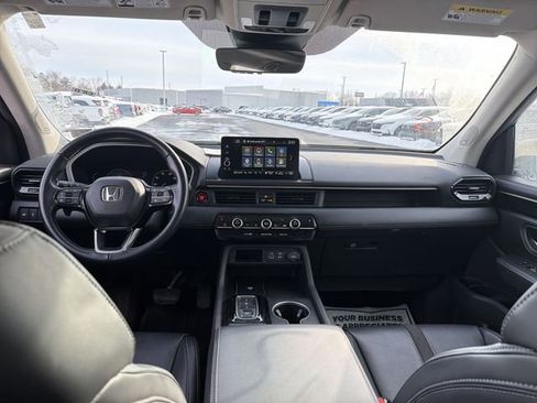 Used 2023 Honda Pilot Touring image 20