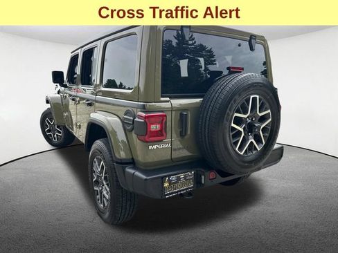 Used 2026 Jeep Wrangler Unlimited Sahara w/ Safety Group AWD/4WD image 10