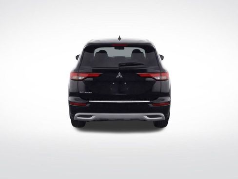 Used 2022 Mitsubishi Outlander ES image 6