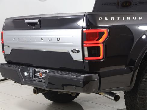Used 2019 Ford F150 Platinum w/ FX4 Off-Road Package AWD/4WD image 47