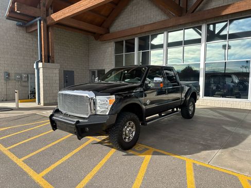 Used 2012 Ford F350 Lariat w/ Chrome Pkg image 1