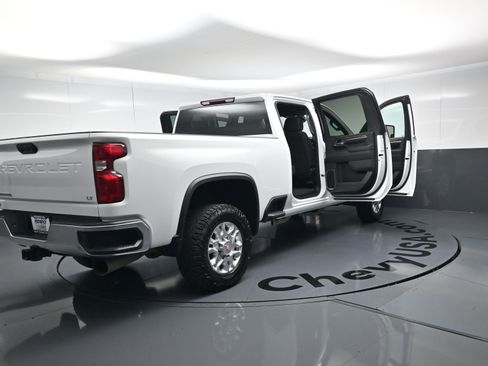 Certified 2024 Chevrolet Silverado 2500 LT image 24