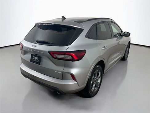 Used 2023 Ford Escape ST-Line image 7