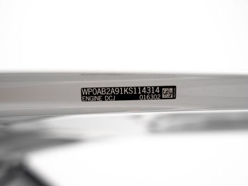 Used 2019 Porsche 911 Carrera GTS image 40